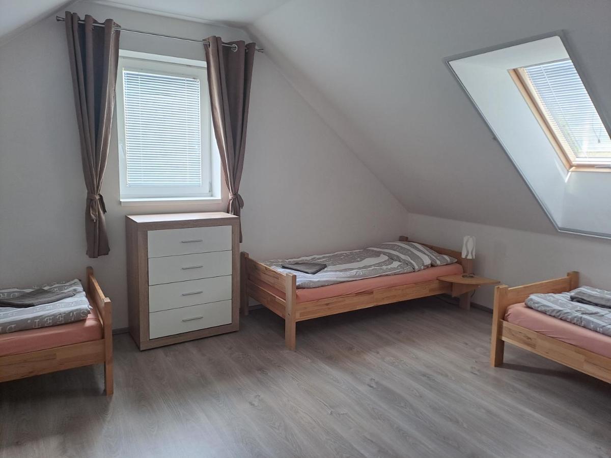 Apartmány U Zámečku Hlohovec Kültér fotó
