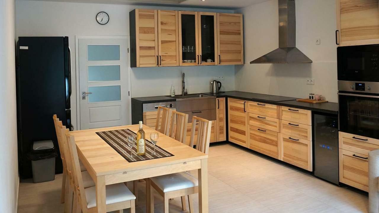 Apartmány U Zámečku Hlohovec Kültér fotó